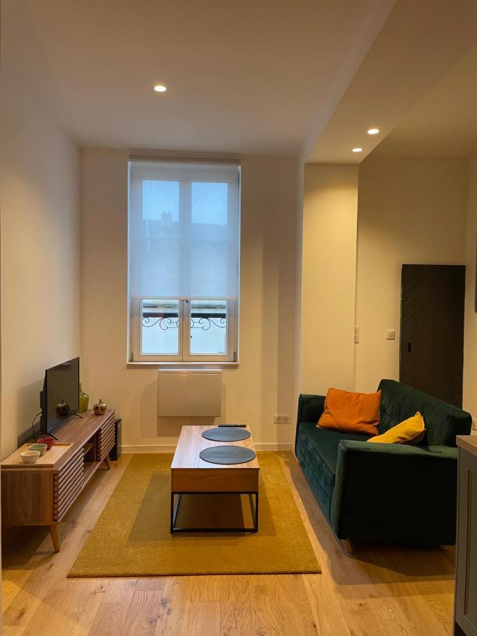 F2 Dans Hotel Particulier En Centre Ville Pietonnier Metz Extérieur photo